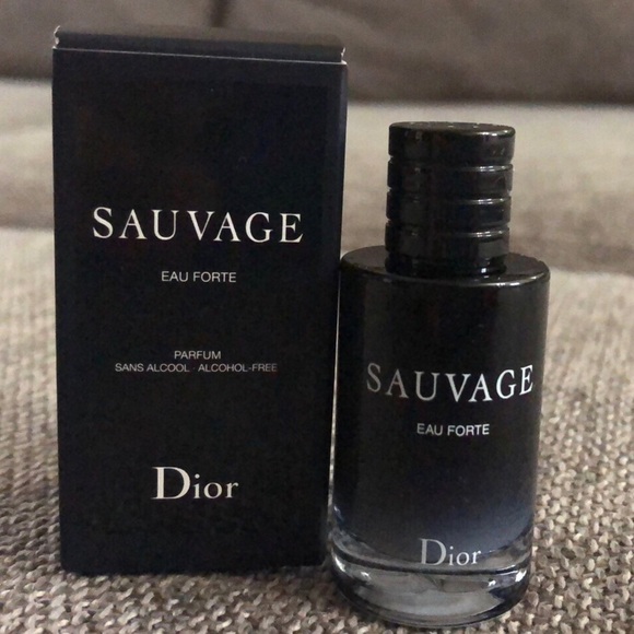 Dior Sauvage Eau Forte 10 ml 0.34 FL OZ New Release Miniature VIP Travel Size - Picture 1 of 13